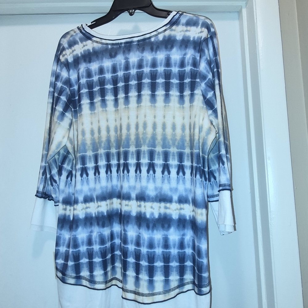Clover + Pine Tie-Dye Long Sleeve Top - Picture 10 of 11